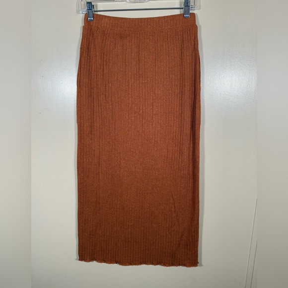 Free People Beach ribbed Maxi Skirt size Medium - Picture 2 of 5